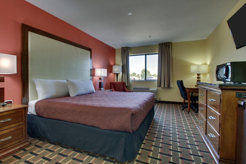 Heritage Grand Inn Canton Exterior photo